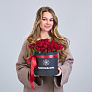 Букет из 51 красной розы в коробке  1