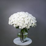 Траурный букет из белой кустовой хризантемы 40 шт. 